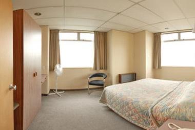 Equestrian Hotel Christchurch Room photo