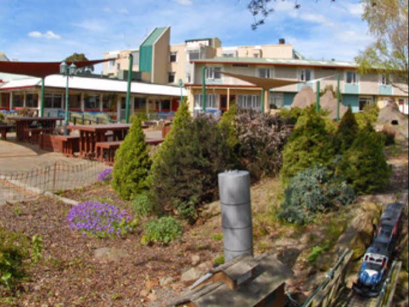 Equestrian Hotel Christchurch Exterior photo